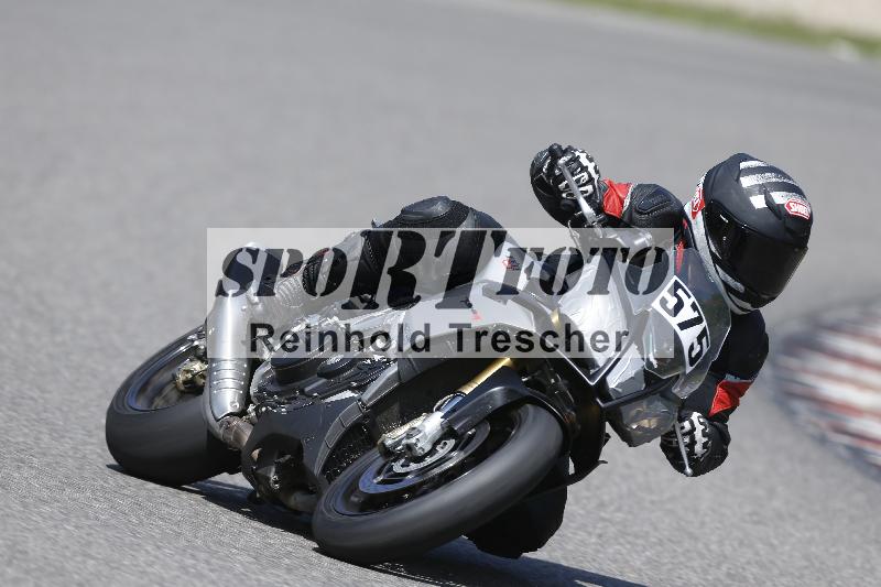 Archiv-2025/45 10.08.2025 Plüss Moto Sport ADR/Einsteiger/575